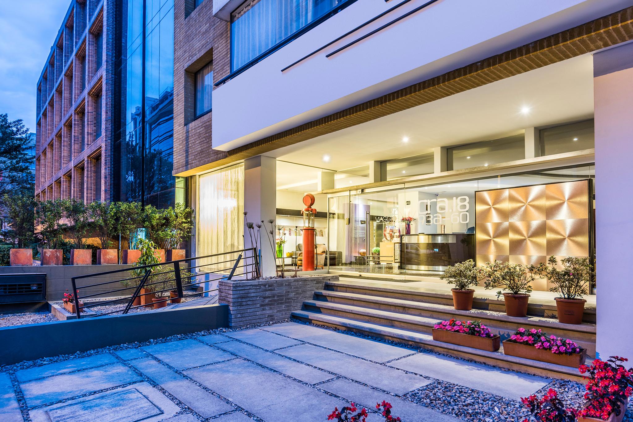 Hotel Viaggio Nueve Tres ボゴタ エクステリア 写真
