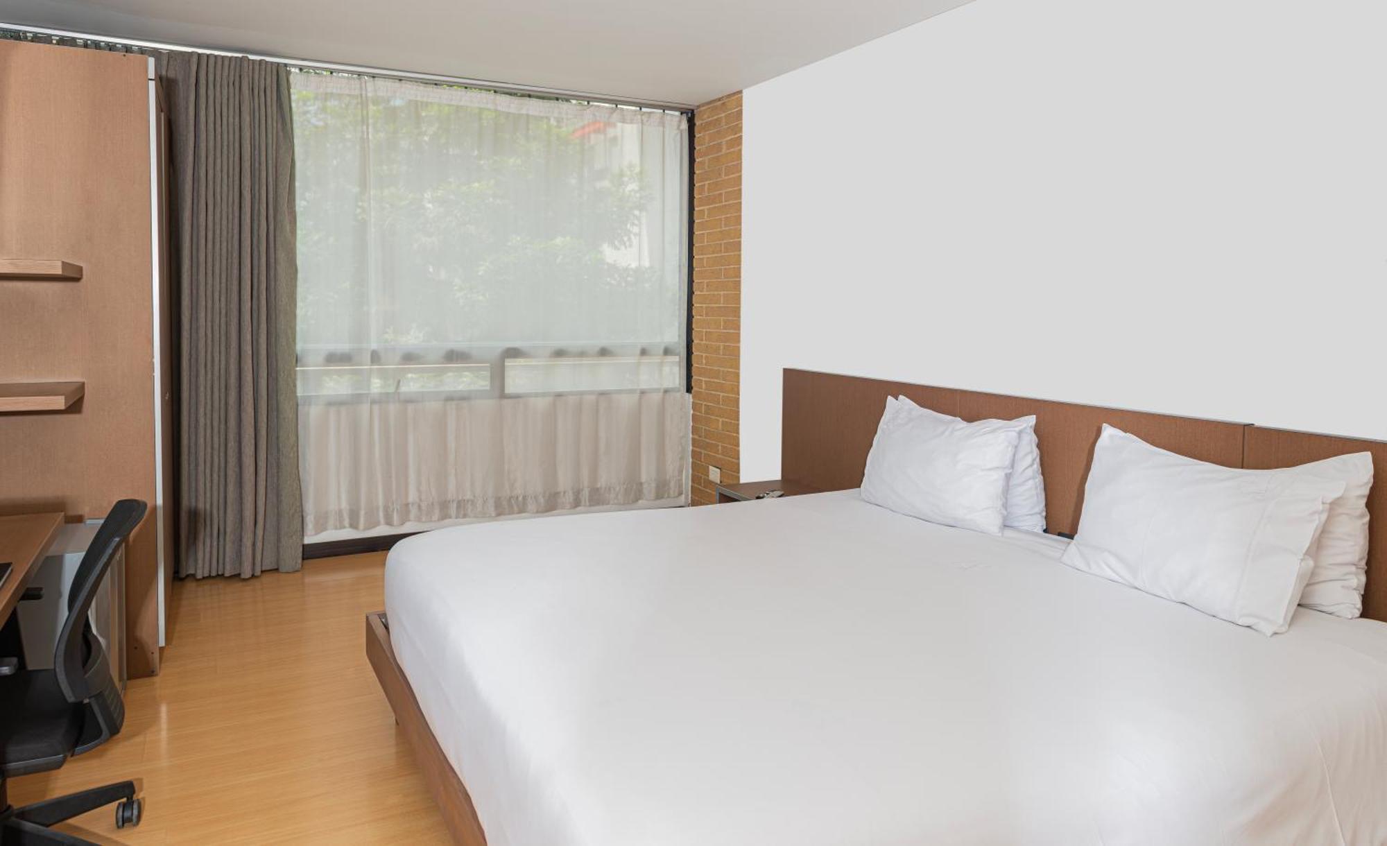 Hotel Viaggio Nueve Tres ボゴタ エクステリア 写真