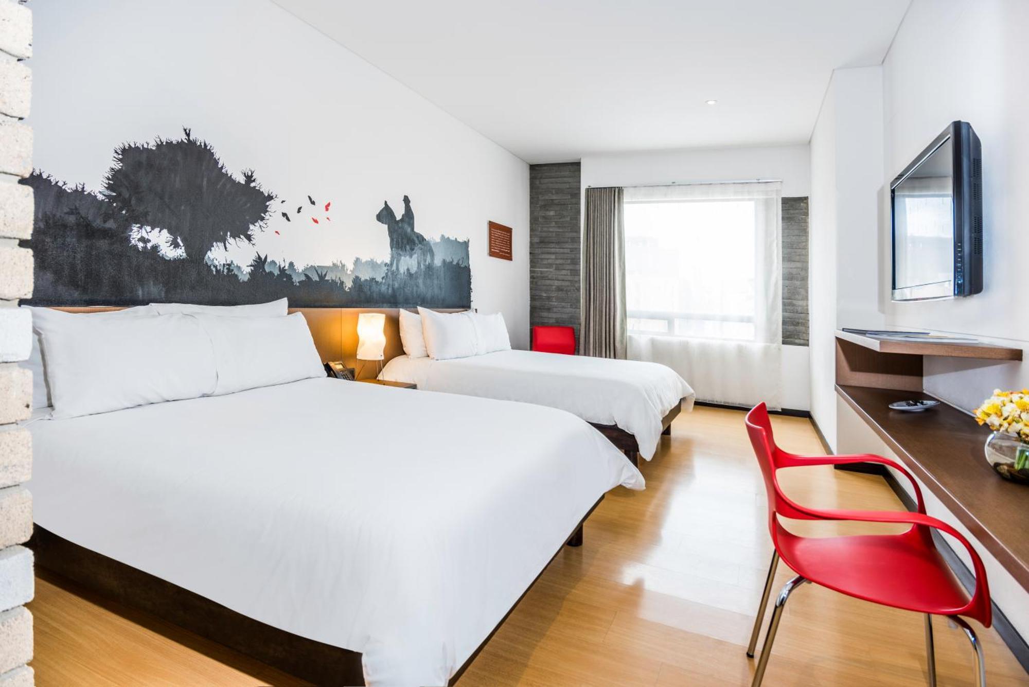 Hotel Viaggio Nueve Tres ボゴタ エクステリア 写真