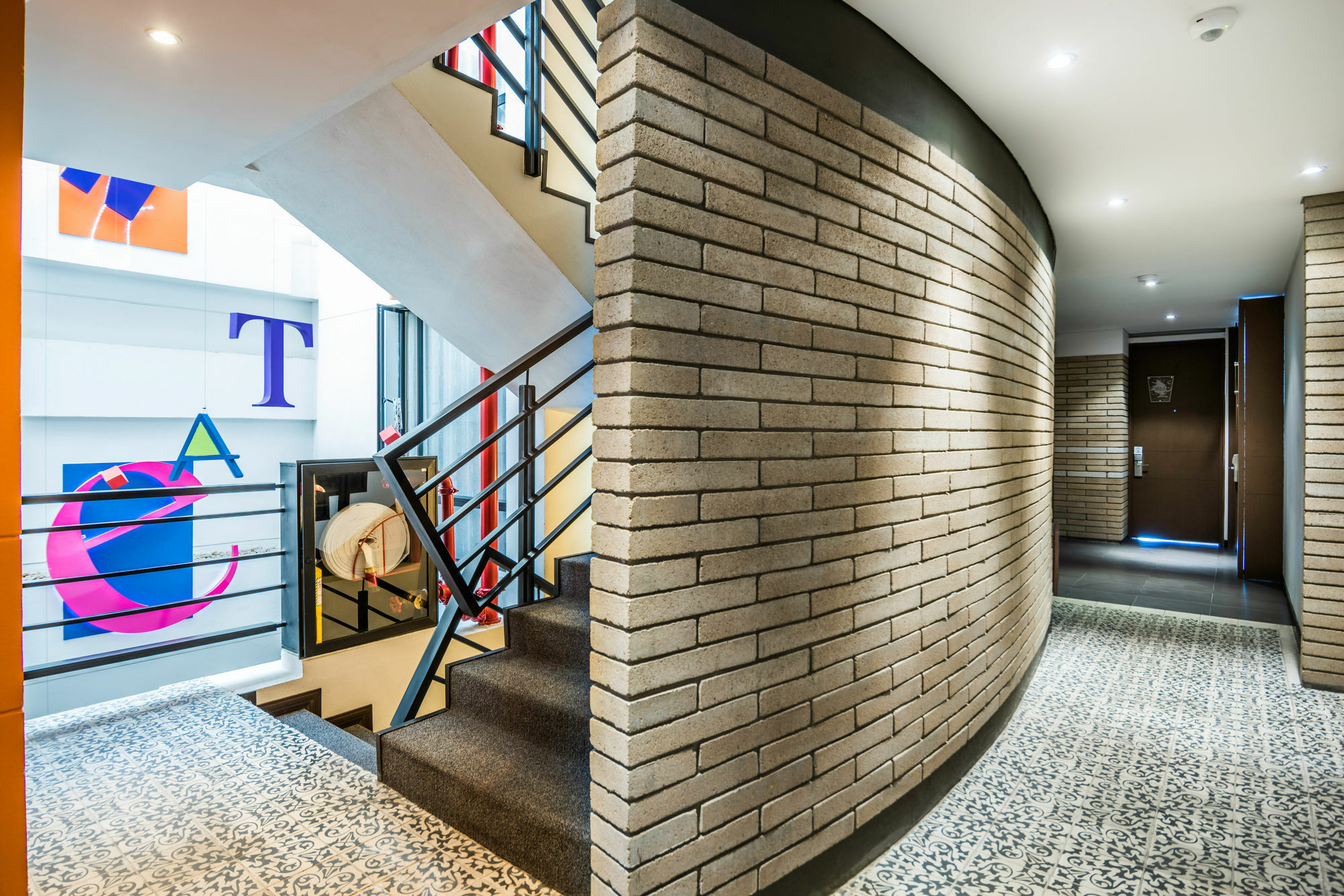 Hotel Viaggio Nueve Tres ボゴタ エクステリア 写真